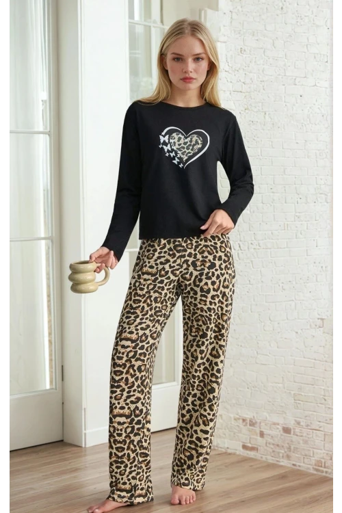 Kalp Detay Leopar Desen Pijama Takımı