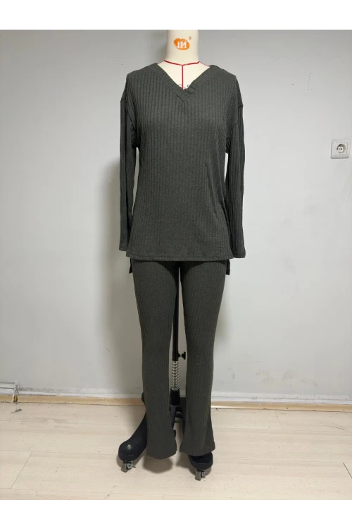 V Yaka Uzun Kol Pijama Takım